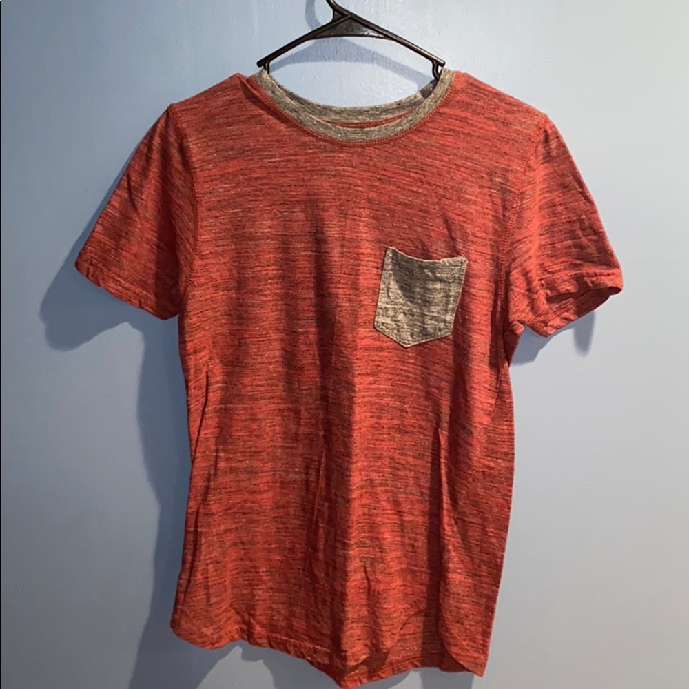 Short sleeve tee